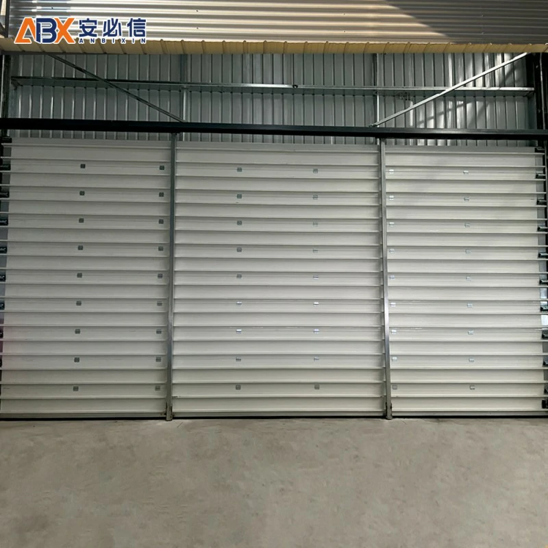 丽江分段式滑升门